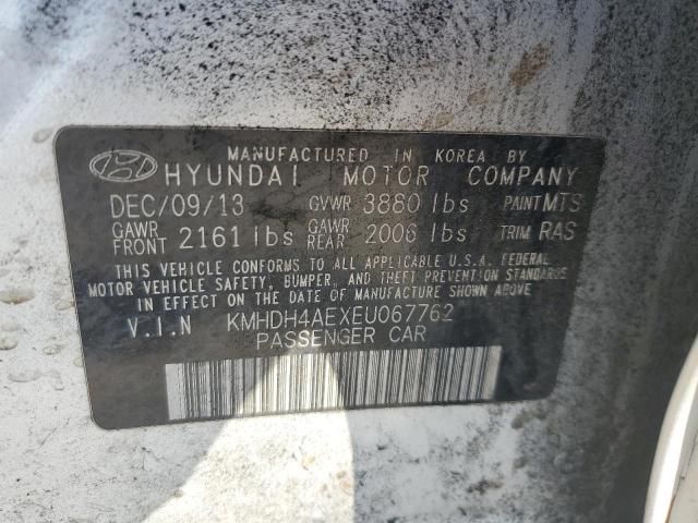 2014 Hyundai Elantra SE