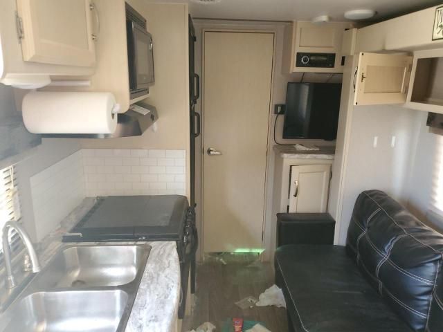 2019 Winnebago Minnie