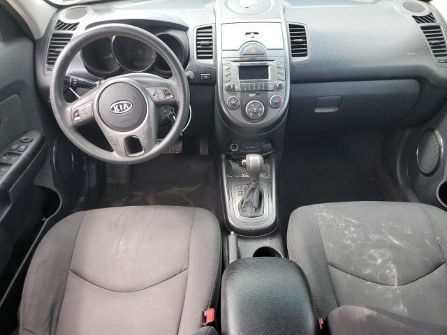 2011 KIA Soul +