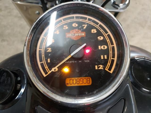 2017 Harley-Davidson FLS Softail Slim