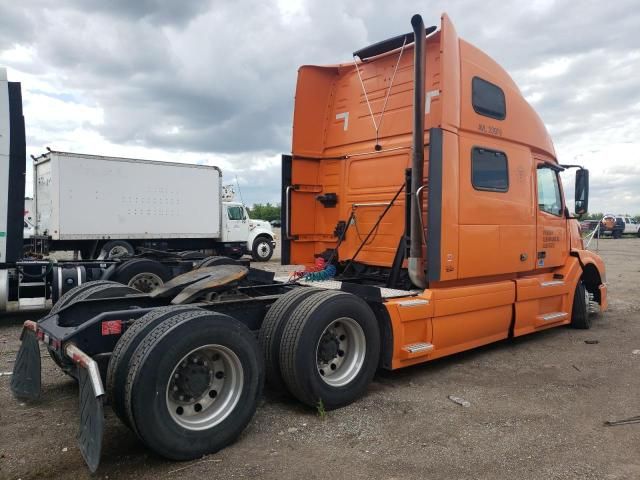 2012 Volvo VN VNL