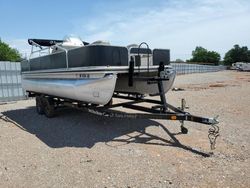 Salvage boats for sale at Oklahoma City, OK auction: 2010 Lowe Boat