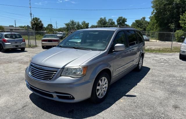 2014 Chrysler Town & Country Touring