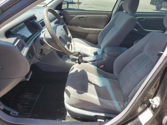 2000 Toyota Camry CE