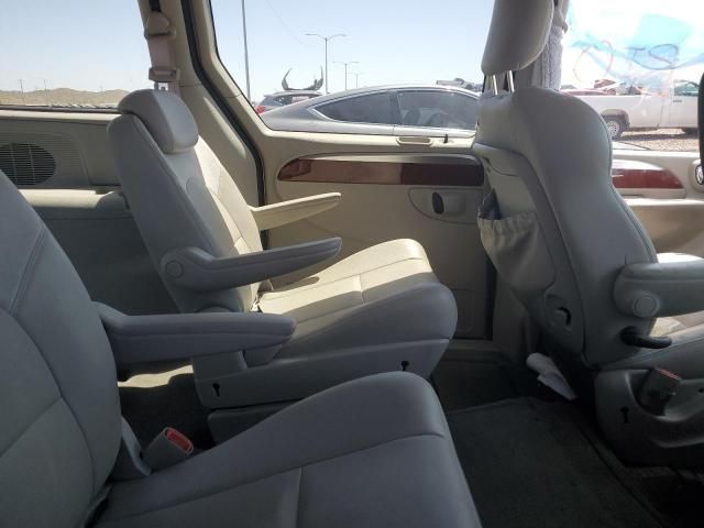 2007 Chrysler Town & Country Limited