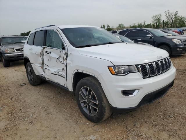 2020 Jeep Grand Cherokee Laredo