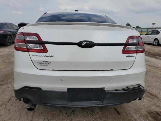 2013 Ford Taurus SEL