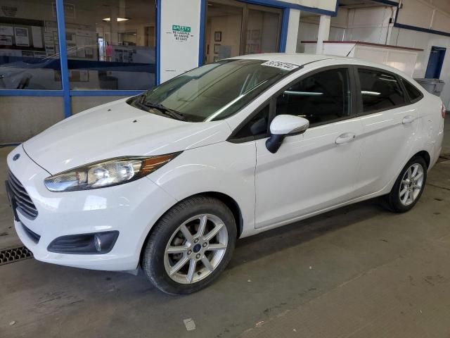 2015 Ford Fiesta SE