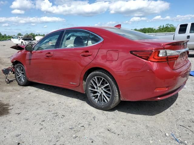 2018 Lexus ES 300H