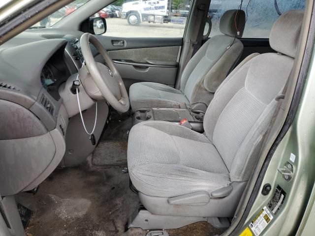 2007 Toyota Sienna CE