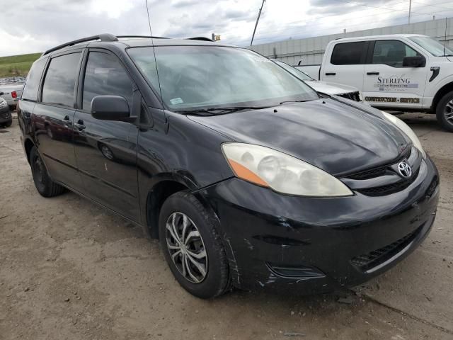 2009 Toyota Sienna CE