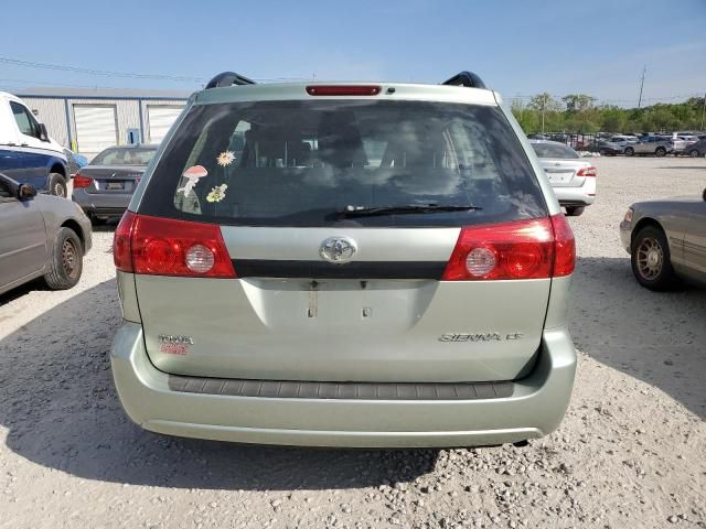 2008 Toyota Sienna CE