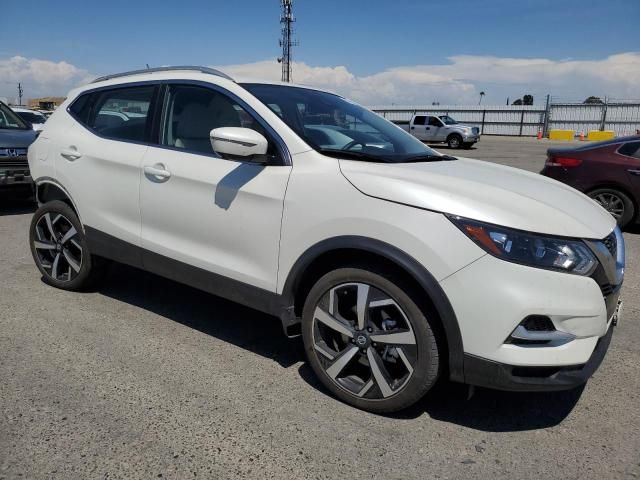 2022 Nissan Rogue Sport SL