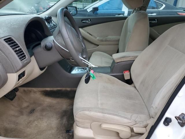 2010 Nissan Altima Base