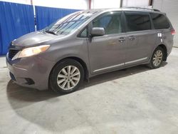 Salvage cars for sale from Copart Hurricane, WV: 2017 Toyota Sienna LE