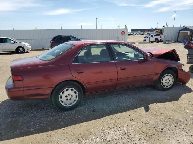 1999 Toyota Camry LE