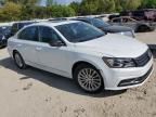 2016 Volkswagen Passat SE