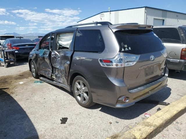 2014 Toyota Sienna Sport