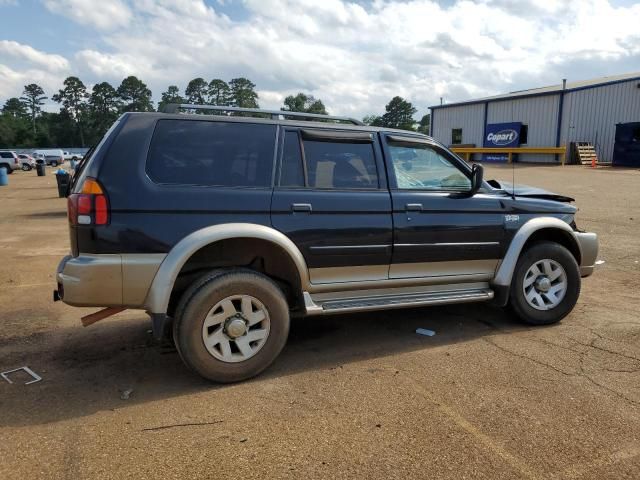 2001 Mitsubishi Montero Sport XLS