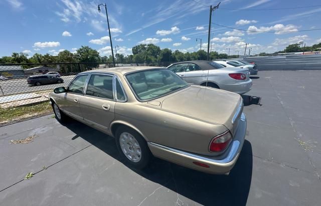 2000 Jaguar XJ8