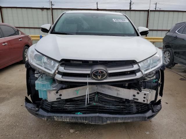 2018 Toyota Highlander LE