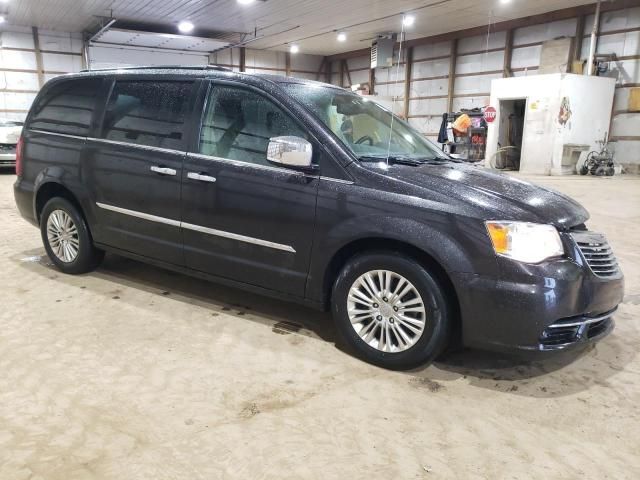 2015 Chrysler Town & Country Touring L