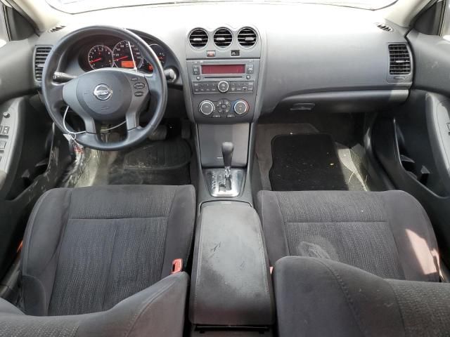 2011 Nissan Altima Base