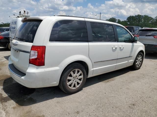 2013 Chrysler Town & Country Touring