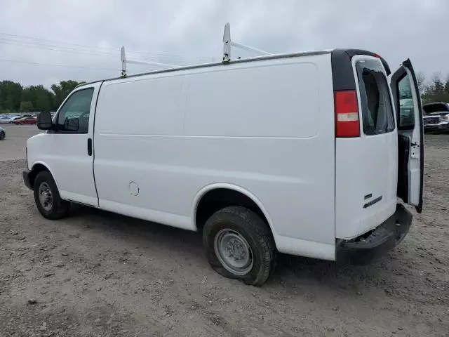 2010 Chevrolet Express G2500