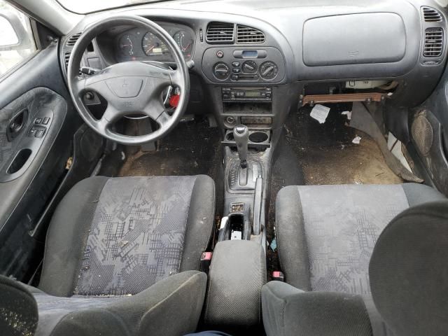 2002 Mitsubishi Mirage DE