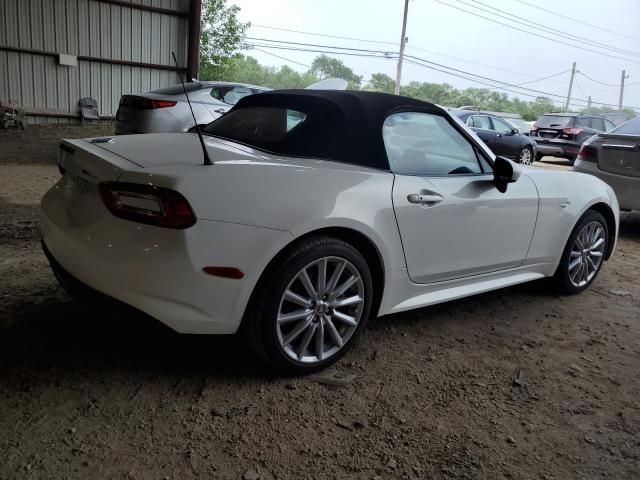 2017 Fiat 124 Spider Classica