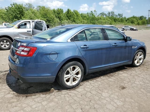 2018 Ford Taurus SEL