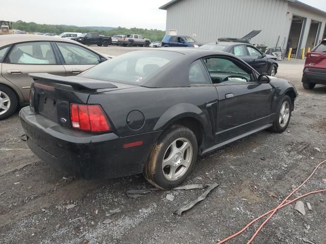 2004 Ford Mustang