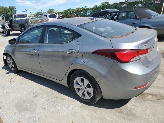 2016 Hyundai Elantra SE