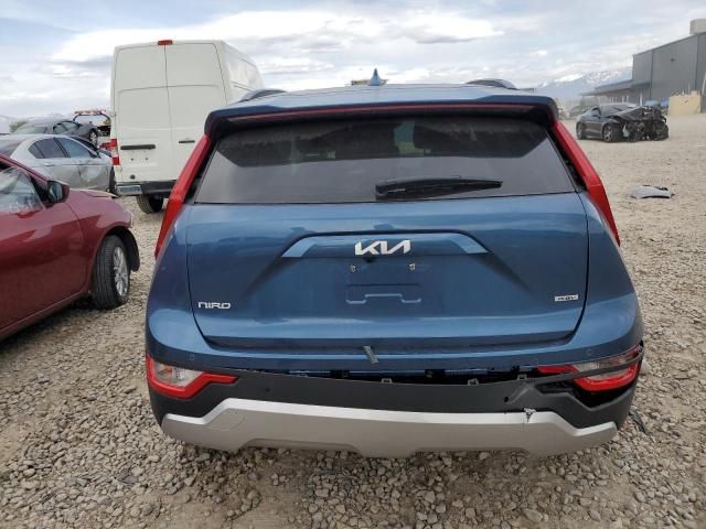 2024 KIA Niro EX