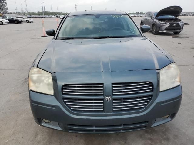 2006 Dodge Magnum SXT