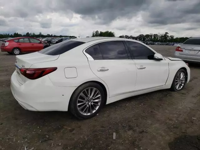 2018 Infiniti Q50 Luxe