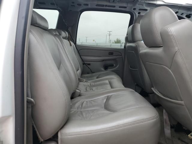 2004 Chevrolet Suburban K1500