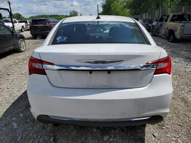 2013 Chrysler 200 Limited