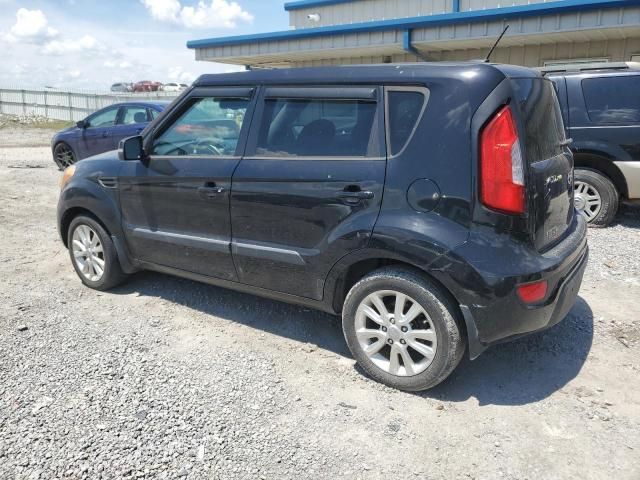 2013 KIA Soul +