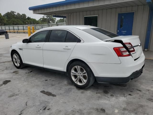 2015 Ford Taurus SE