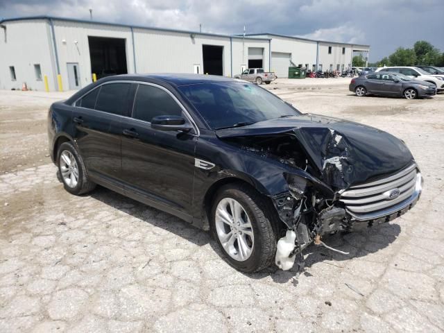 2017 Ford Taurus SEL