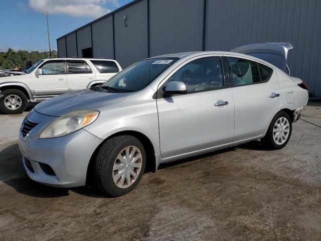 2014 Nissan Versa S