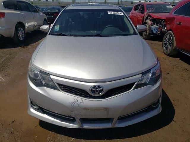 2014 Toyota Camry SE