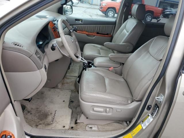 2006 Toyota Sienna XLE