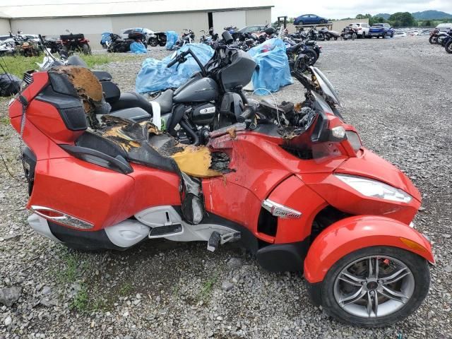 2012 Can-Am Spyder Roadster RTS