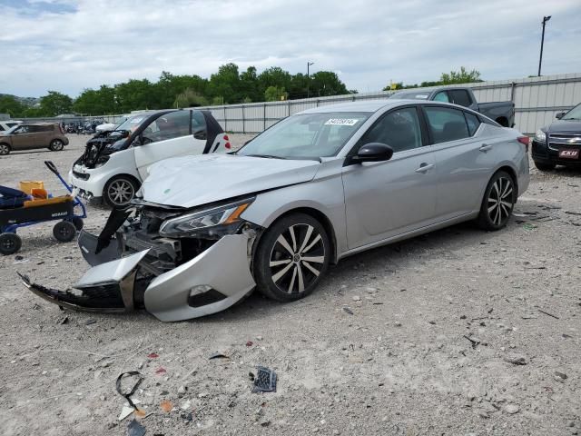 2021 Nissan Altima SR