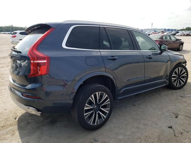 2022 Volvo XC90 T6 Momentum