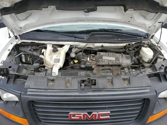 2016 GMC Savana Cutaway G3500