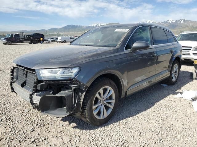 2019 Audi Q7 Premium Plus